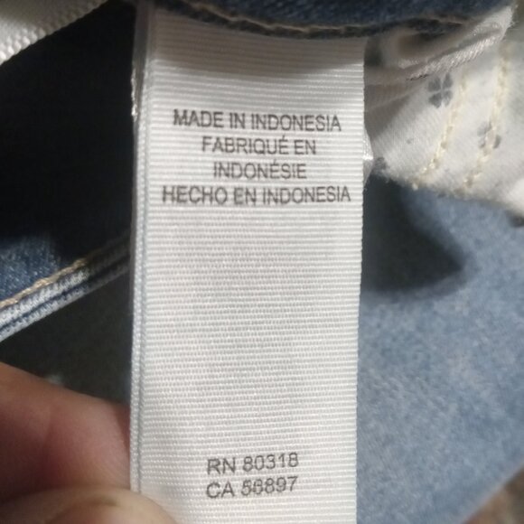 Lucky Brand Women's Lil Maggie Flared jeans 7W14386 Size 10 - Picture 8 of 9